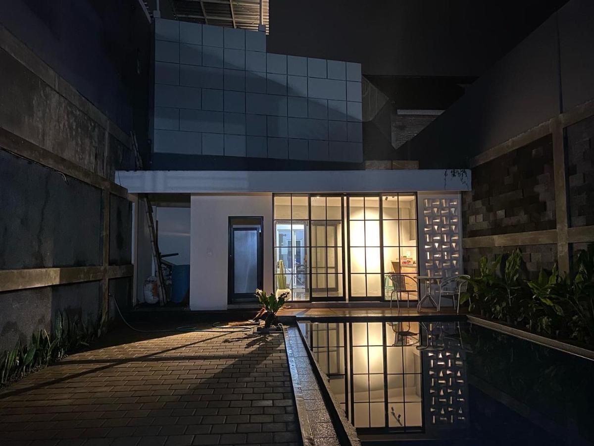 Villa Penny II Batu  Exterior photo